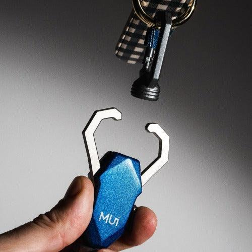 Magnetic dog leash clip designed for quick, one-handed release by Up Dog Shop